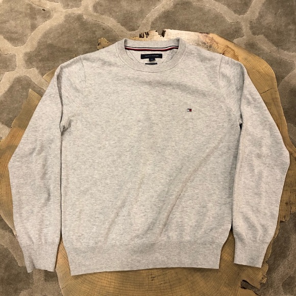 Tommy Hilfiger Other - Tommy Hilfiger Sweater
